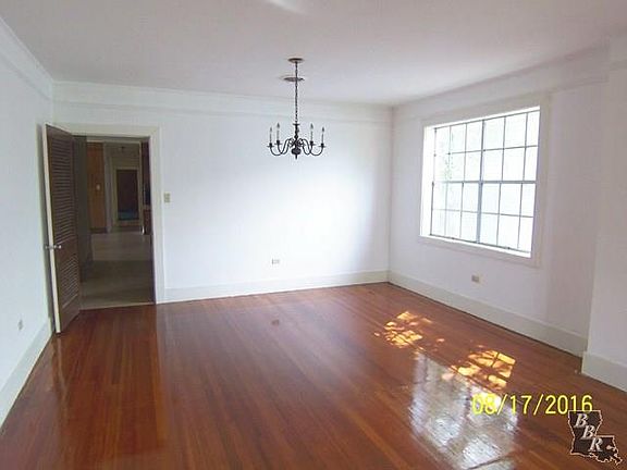 5th image of 126 E 6th St