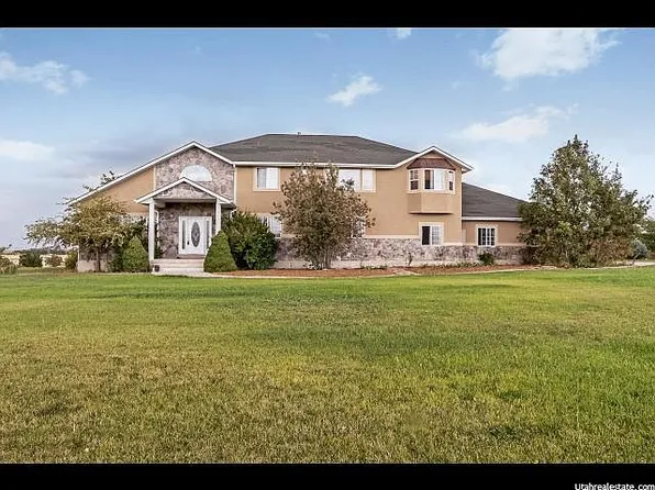 32 W Cimmarron Way, Erda, UT 84074