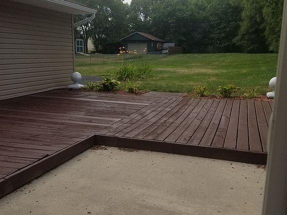 Patio and deck space outside patio door.