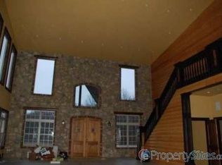 7801 E Low Crossings Rd, Hallsville, MO 65255