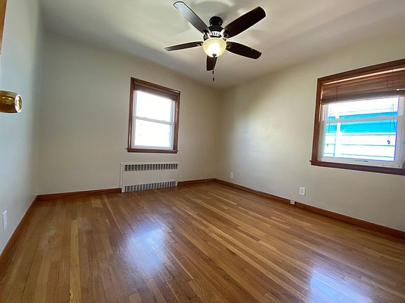4th image of 75 Corbin Ave #2