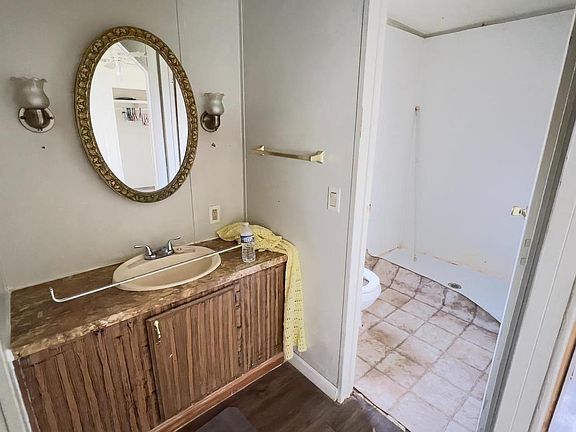 14th image of 15909 Woodsview Dr SW
