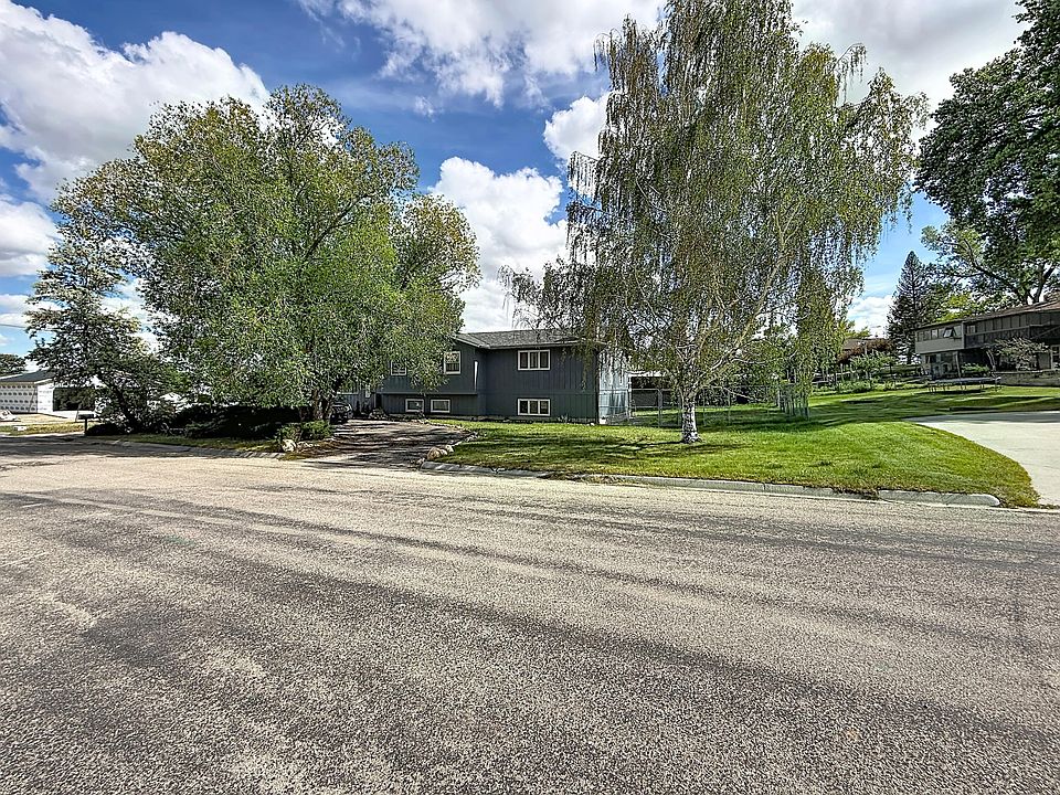 1st image of 155 E Keays St