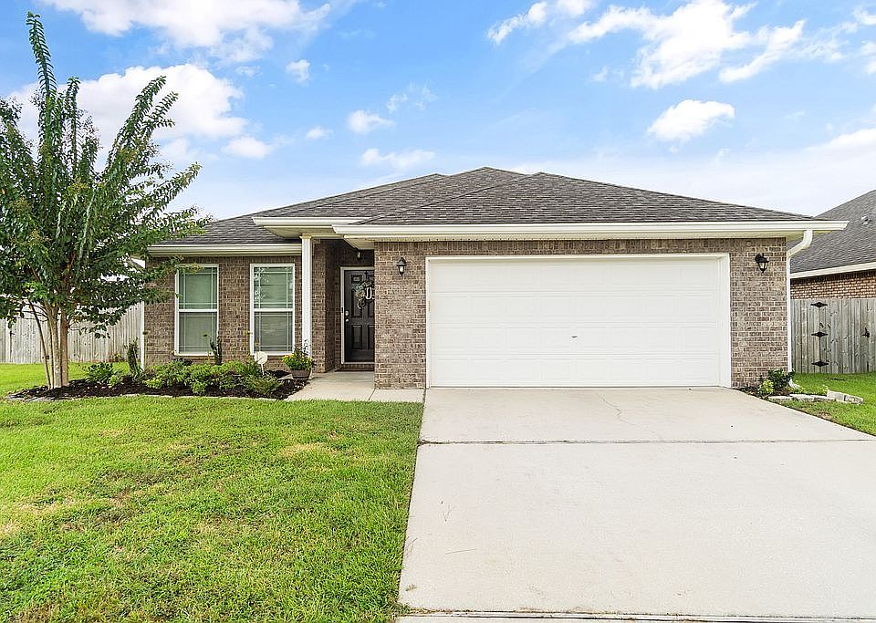 1st image of 2324 Badger Cir