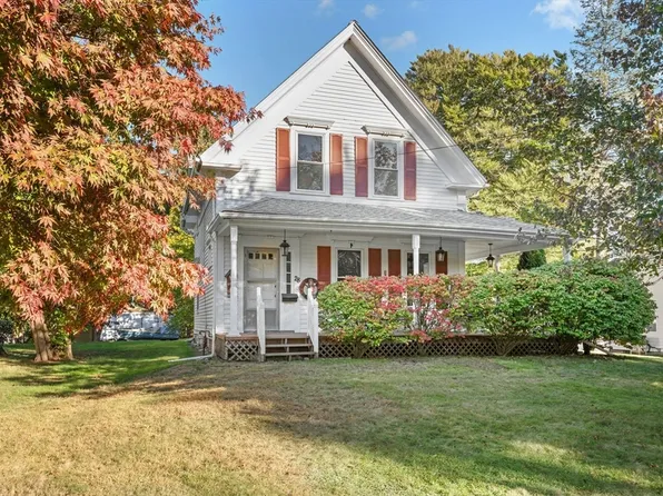 28 Holden St, Worcester, MA 01605