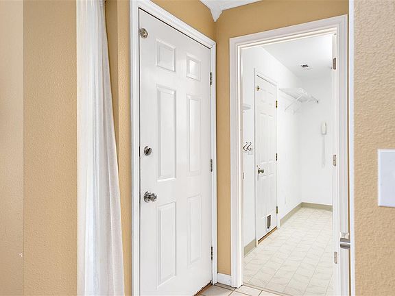 2nd image of 2351 Hummingbird Ln