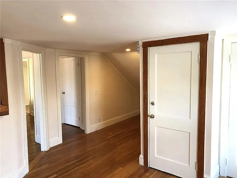 111 Bartlett Ave #3 — Photo 9