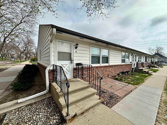 2nd image of 2118 Nebraska St APT 14