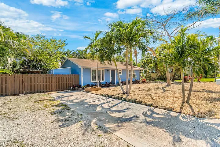 2 bed, 936 sqft, $3,875 — Photo 4