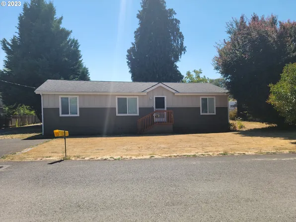 34094 SE Elm St, Scappoose, OR 97056
