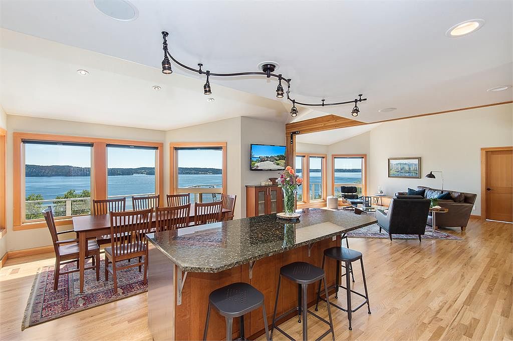 784 Leschi Way, Fox Island, WA 98333 Zillow