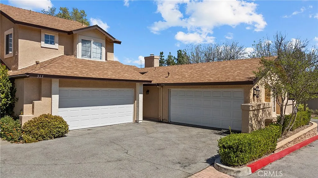 22942 Banyan Pl Unit 316 photo 1