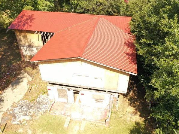 109 Long Thompson Dr, Williamston, SC 29697