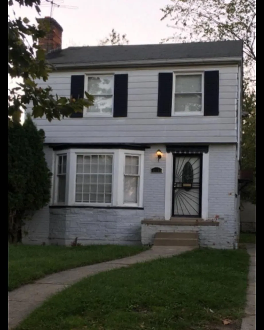 3 bed, 1126 sqft, $1,275 — Photo 1