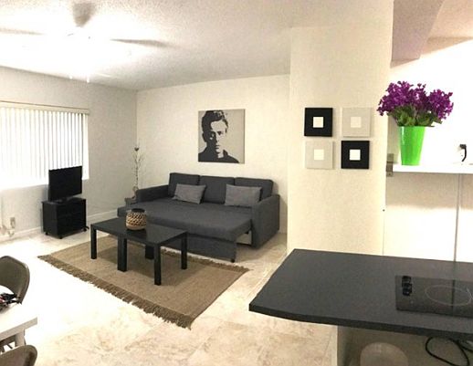 3rd image of 10076 E Bay Harbor Dr #76A