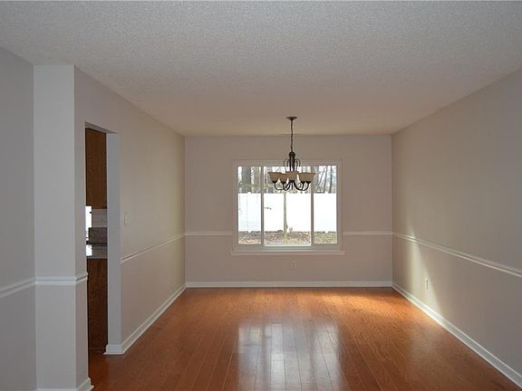 4th image of 778 Wilderness Way
