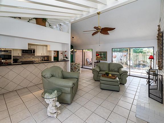 5th image of 16615 Abbeywood Dr