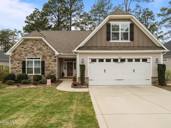 320 N Bracken Fern Lane, Southern Pines, NC 28387