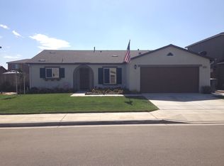 6685 E Orleans Ave, Fresno, CA 93727