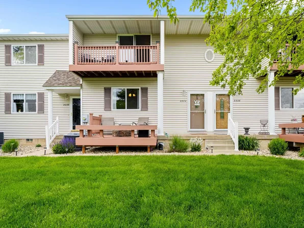 2224 S 2nd Ave, Morton, IL 61550