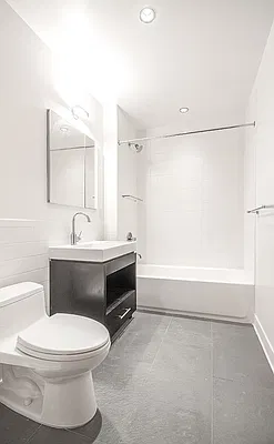 Rented by Mirador Real Estate | media 73