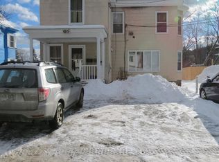 65 Wall St, Springfield, VT 05156