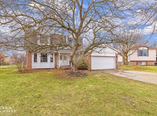 17456 Judy Ct, Macomb, MI 48044