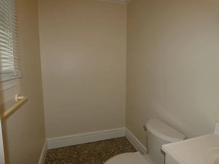 4606 Southern Pl — Photo 17
