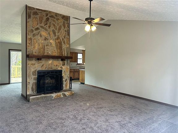 2nd image of 343 Knollwood Ln