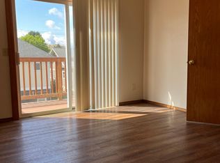 3054 NE Glisan St, Portland, OR 97232