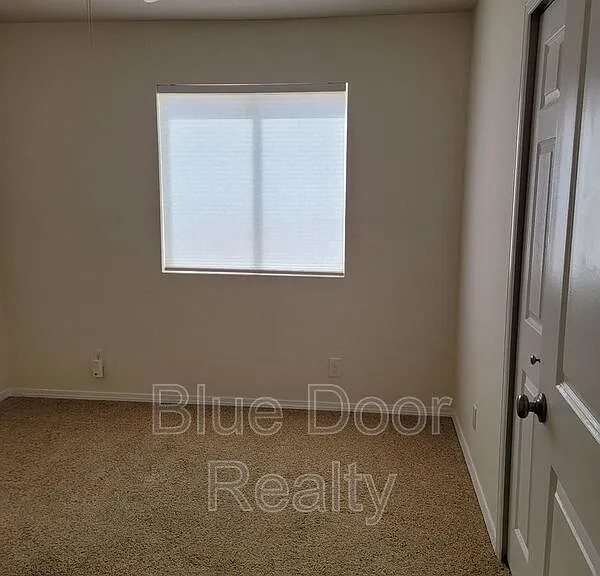 3441 Martin Meadows Dr NE — Photo 4
