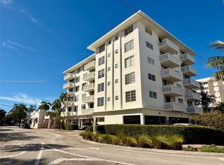 Nautilus Cond., Miami Beach, FL 33140