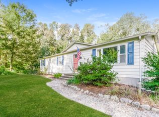 92 Cow Hill Rd, Clinton, CT 06413