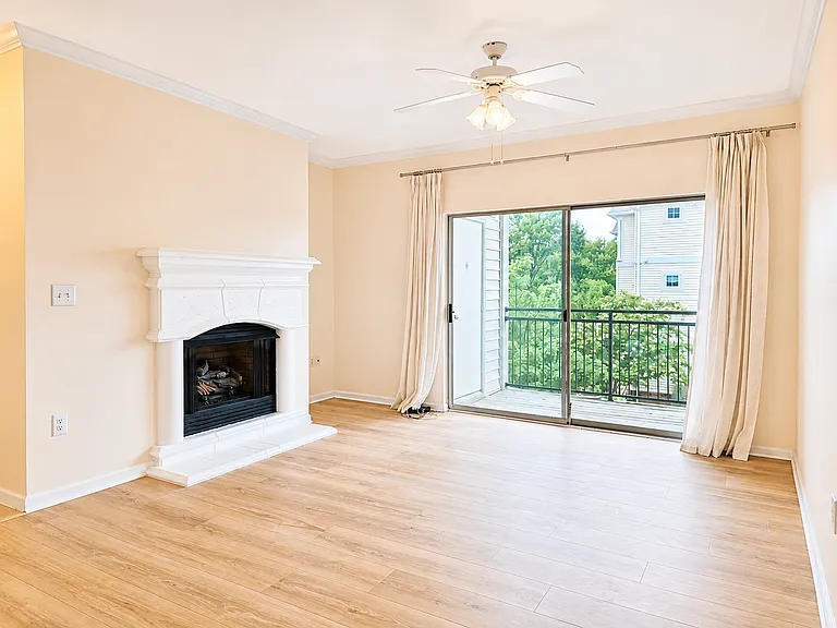 4405 Weatherington Ln — Photo 1