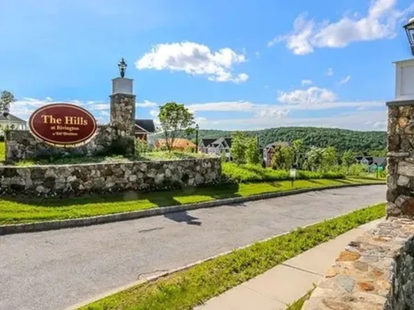 164 Warrington Round, Danbury, CT 06810