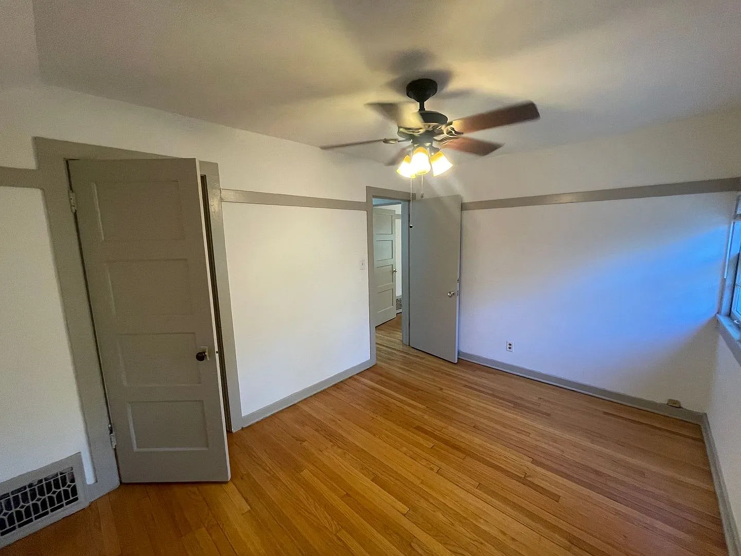 3820-3822 N Humboldt Blvd. (Townhouse) — Photo 3