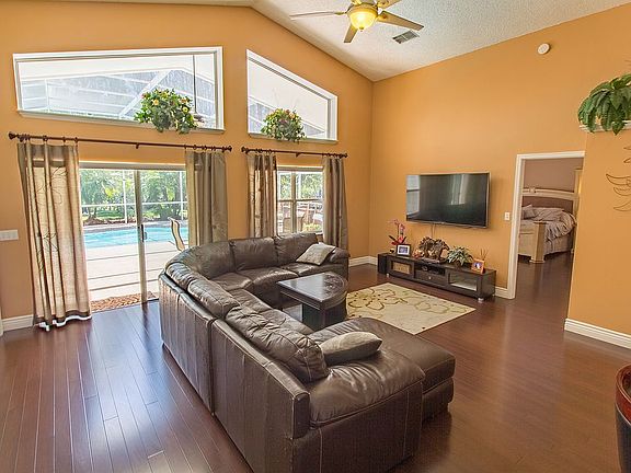4th image of 13711 Crystal River Dr
