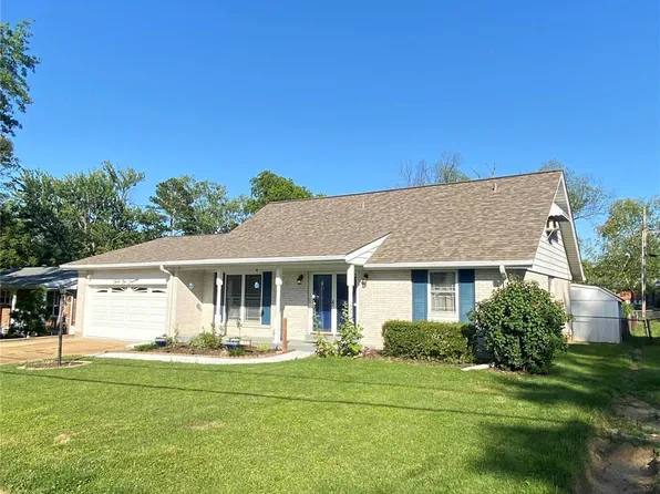 3114 Ringer Rd, Saint Louis, MO 63125