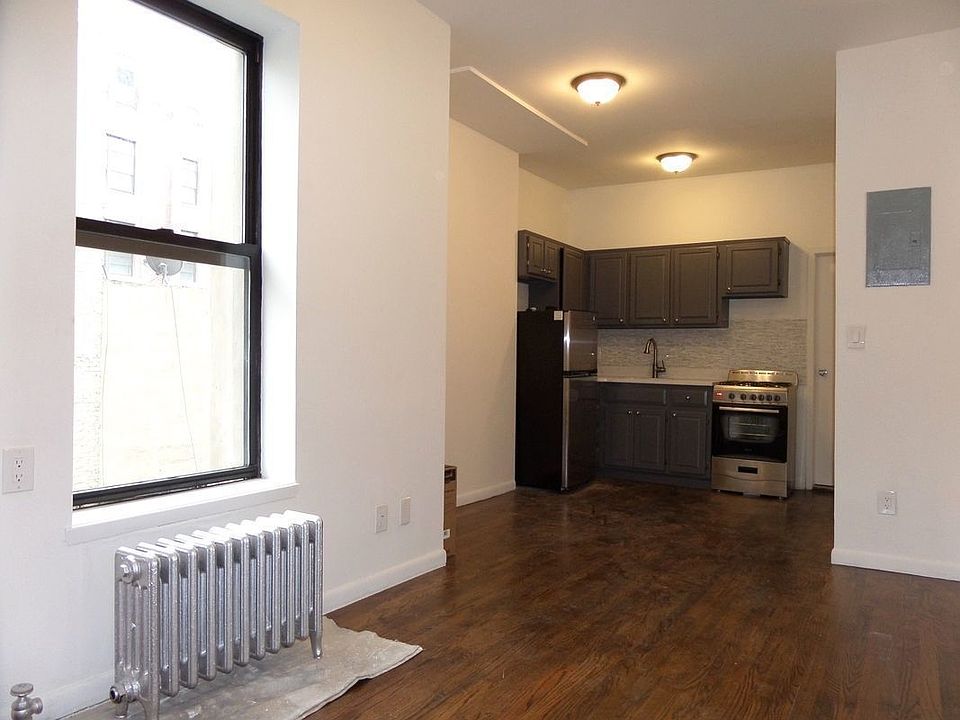 1st image of 2333 1st Ave APT 2C