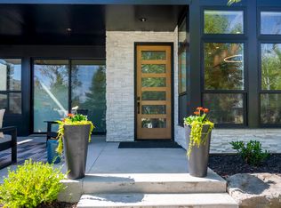 2130 E Granite Cove Ln, Eagle, ID 83616