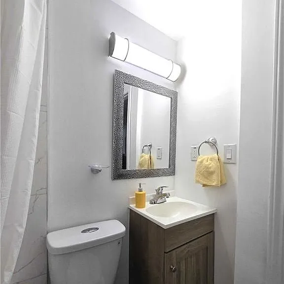 300 Balmoral Ave N #2 — Photo 11