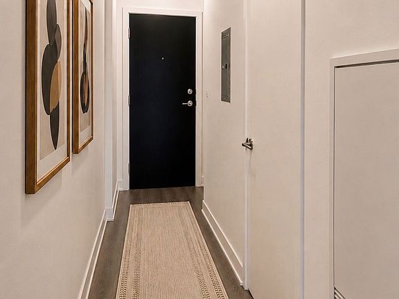 4th image of 8 Gladstone Ave #313