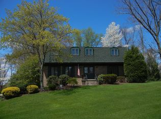 3590 W Windover Ct, Murrysville, PA 15668