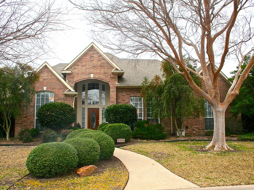 1st image of 406 Southridge Lakes Pkwy