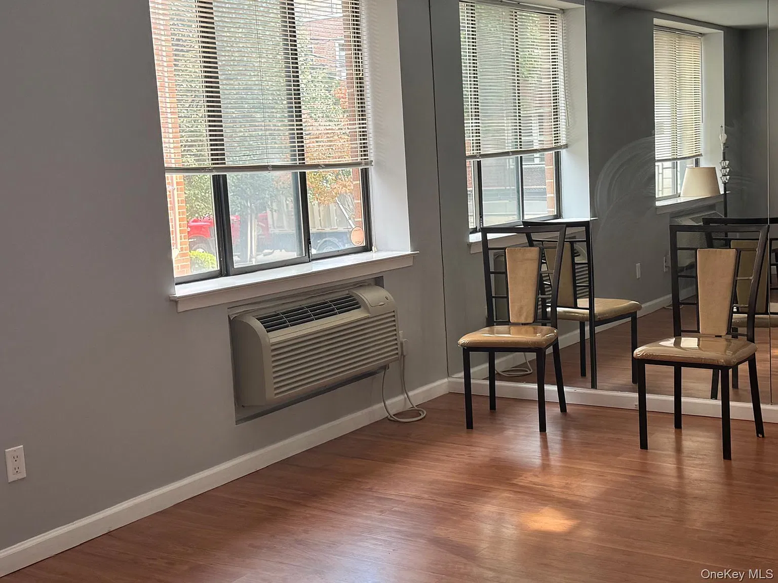 1 bed, 1.5 bath, 802 sqft, $3,650 — Photo 4