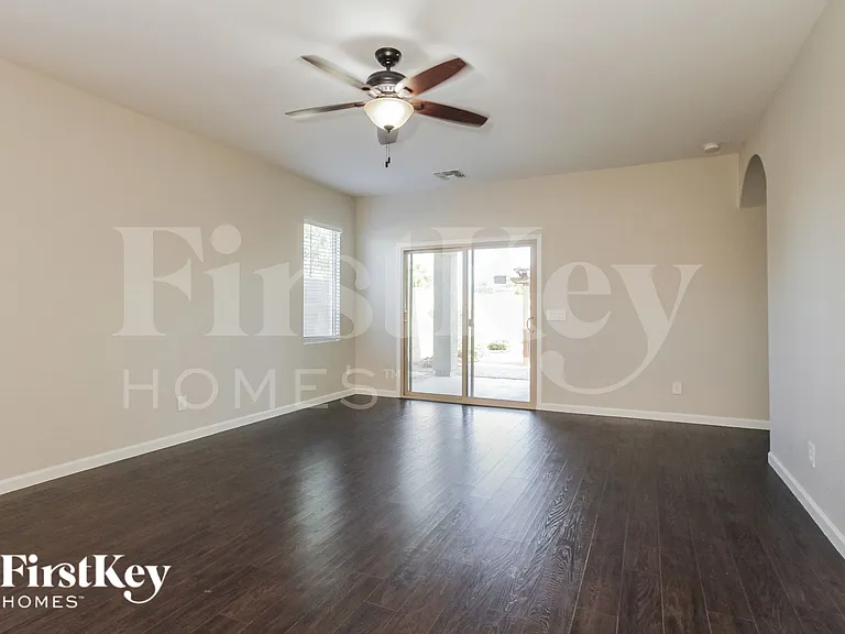 23587 W Harrison Dr — Photo 3