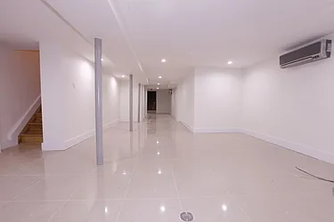 Rented by Real Team Brokerage