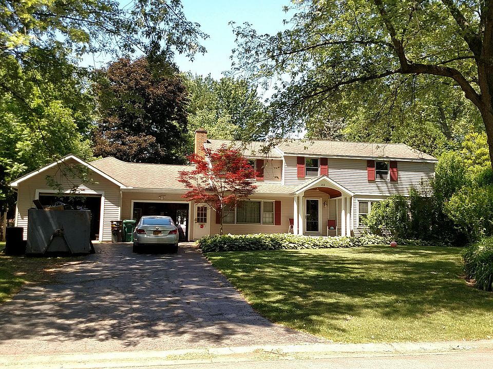 1st image of 152 Brentwood Dr