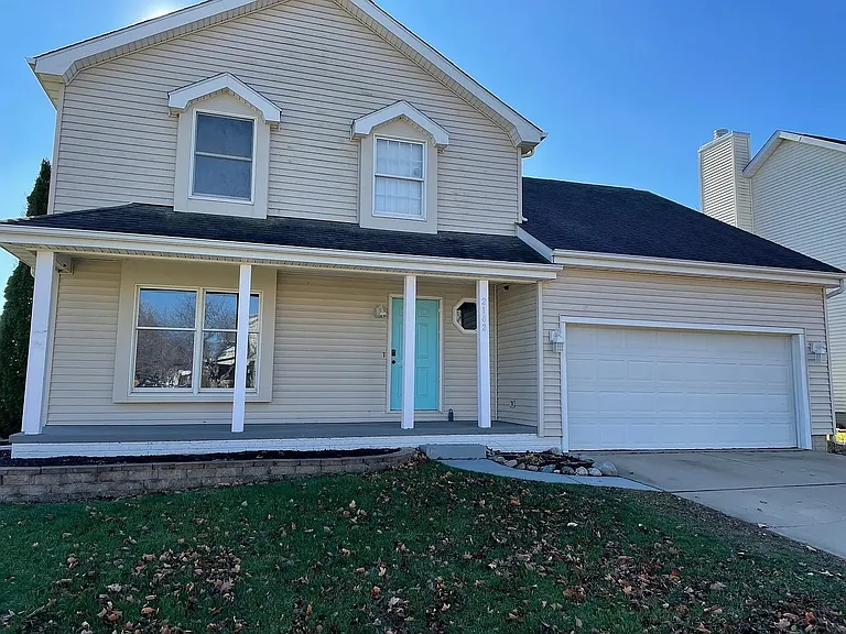 2102 Parker Ave — Photo 1