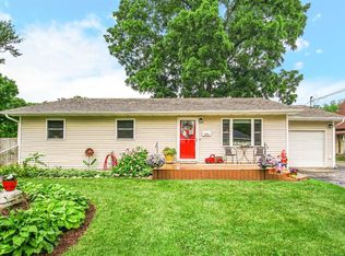 204 Wagner Rd, Chesterton, IN 46304